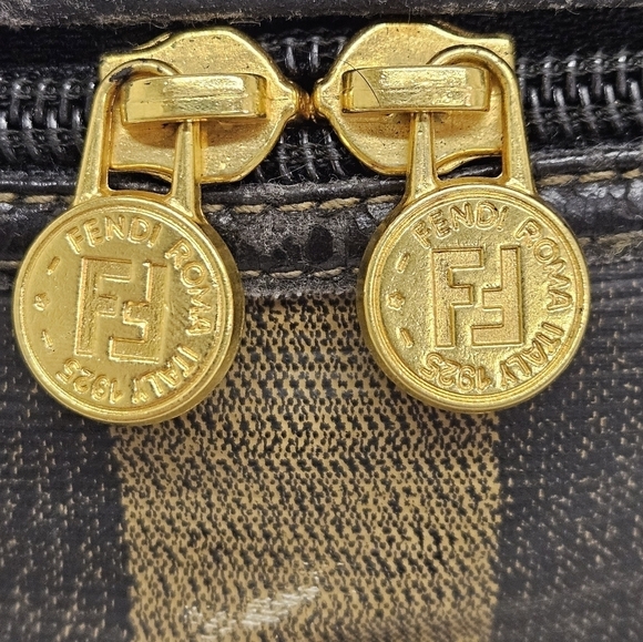 Fendi Vintage FF Vanity Bag in Pequin Stripe with Gold Hardware - Picture 3 of 13